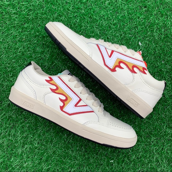 Vans Lowland - Picture 2 of 8